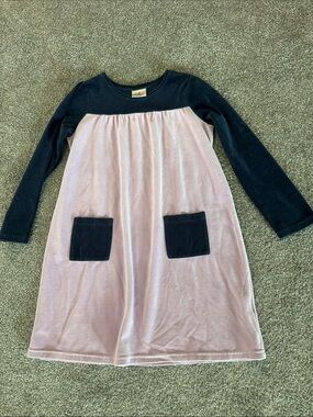 Hanna Andersson Two-Tone Velvet Pocket Dress - Light Pink and Black